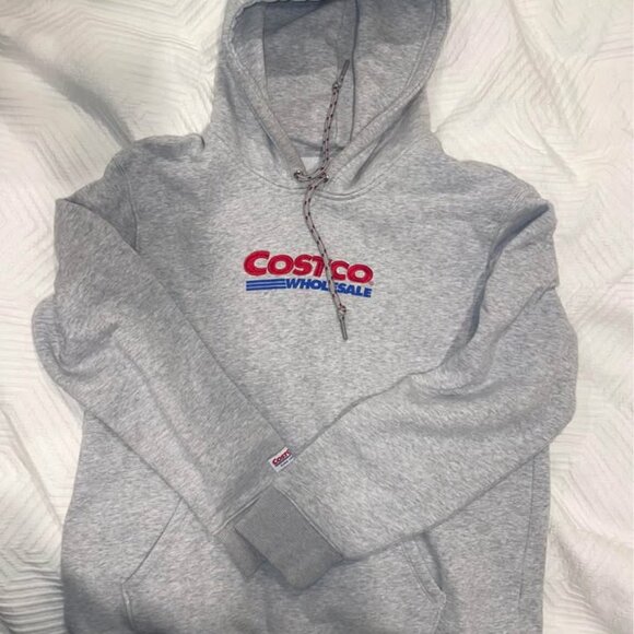 Matching Kirkland sweatpants & sweatshirt, sweatsuit. Not available in store. - Picture 4 of 5